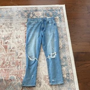 New American Eagle High Rise Mom Jean 6 Short